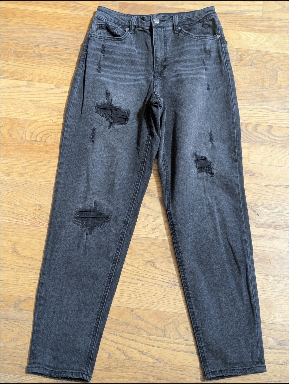 No Boundaries Women's Black High Rise Boyfriend Jeans Ripped Detailing Size 9